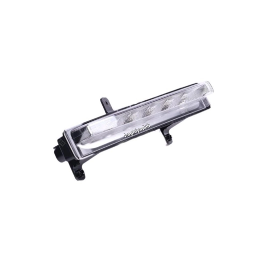دیلایت جلو چپ لیفان 820 (مه شکن جلو چپ)