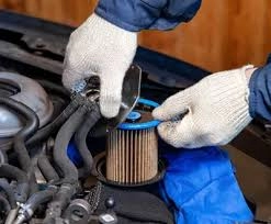 روش صحیح تعویض فیلتر بنزین و تاثیر آن بر عملکرد خودرو